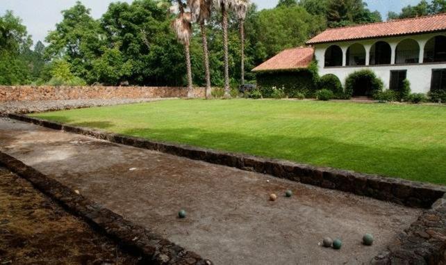 Spanish Villa Inn St. Helena Exterior photo